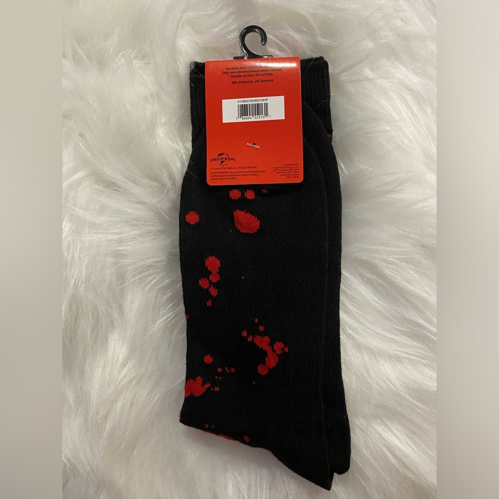 Unisex Chucky Crew Socks fits 6-13 shoe sizes - Picture 2 of 2